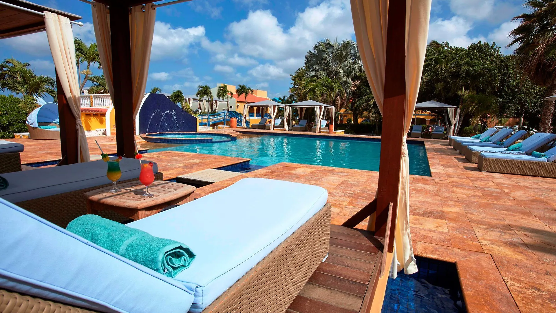 קרלנדיק Divi Flamingo Beach Resort 3*,  באונאייר, סנט יוסטיישיוס ו-סאבה